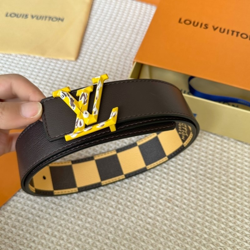 l0vis Vvtt0n belts